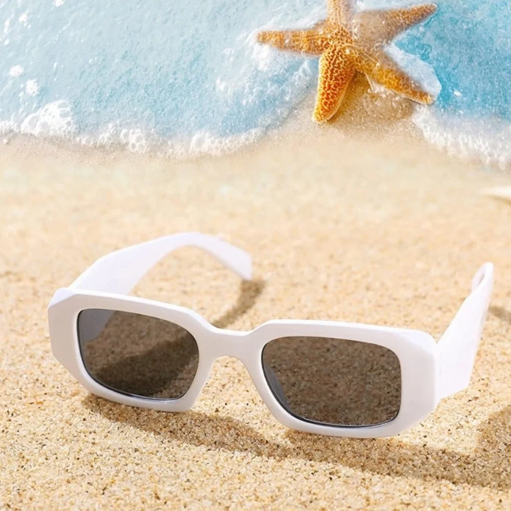 Aesthetic Sunnies 90s Retro White *NEW*